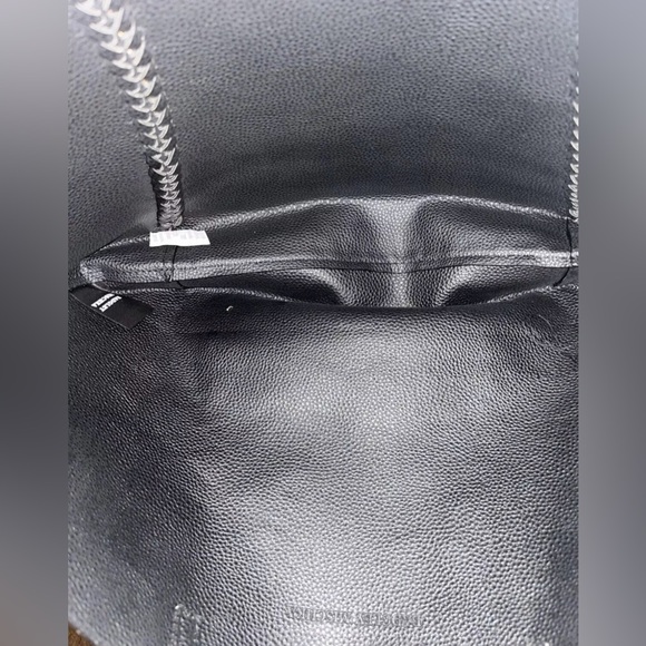 Badgley Mischka Chain Link Vegan Leather Tote w/charms NWT MSRP $139 - Picture 6 of 8